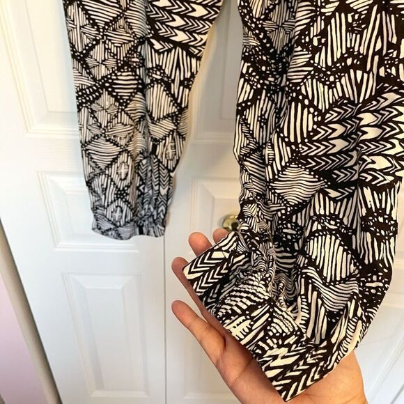 No Boundaries Hi Rise Tribal Aztec Skinny Drawstring Pocket Elastic Jogger Pants - Picture 6 of 8